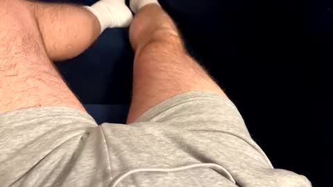 Snapshot of j0n275 chatting on January 7, 12:24 am j0n275 online show from January 7, 12:24 am