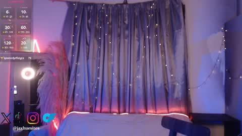 Hey im Jaxxxon check my info     online show from February 3, 12:42 am