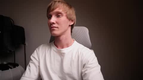 Danny online show from December 21, 8:10 am