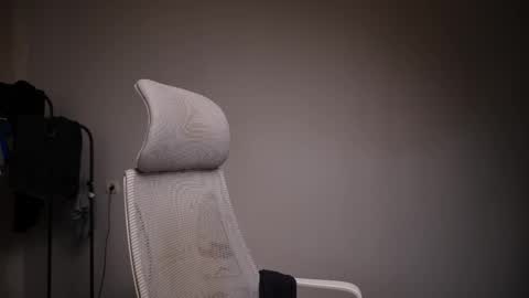 Danny online show from February 7, 7:34 am