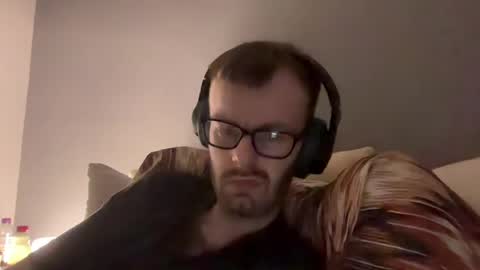 Snapshot of j_ddog chatting on June 22, 10:51 pm JDogg online show from June 22, 10:51 pm
