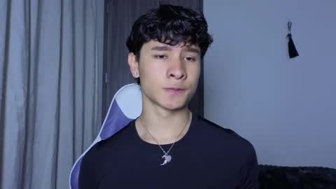 Noah online show from October 4, 2:48 pm