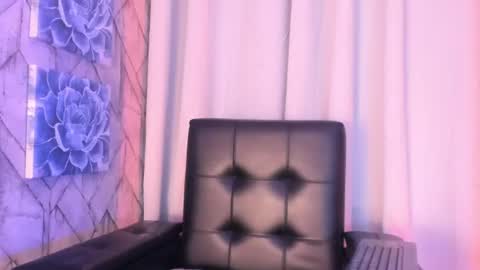 Jade West online show from July 16, 11:05 am
