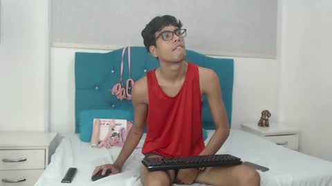 Snapshot of jacck_black chatting on July 24, 1:42 pm jacck_black online show from July 24, 1:42 pm
