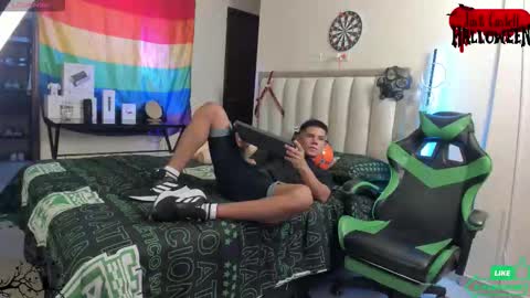 JACK CASTELL online show from September 15, 11:32 am