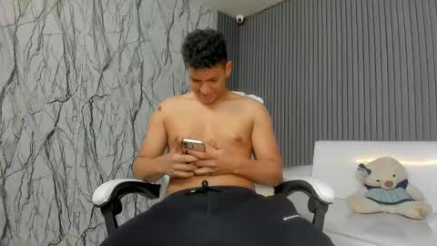 Snapshot of jack_millerx chatting on February 12, 3:07 pm Jack online show from February 12, 3:07 pm