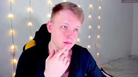 Anton online show from May 2, 12:04 am