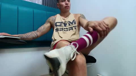 JACK PERGURTSON online show from February 19, 2:18 am