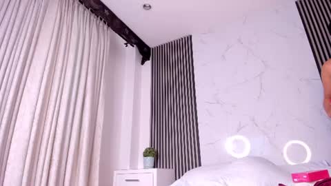 Snapshot of jackandrosse_ chatting on July 7, 12:09 pm Jack Rosse online show from July 7, 12:09 pm