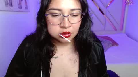 Jackie online show from February 28, 8:10 pm