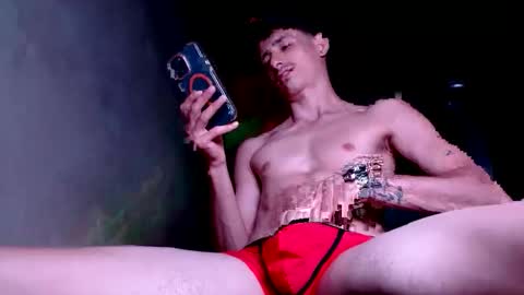 Snapshot of jackk_ho chatting on January 17, 6:18 am Jack online show from January 17, 6:18 am