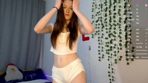 Lisa online show from April 9, 1:05 pm