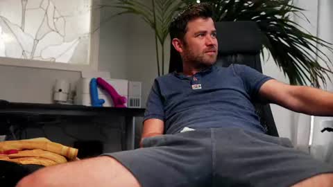 Colten Carter online show from July 20, 1:02 pm
