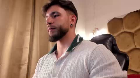 Snapshot of jackson_stifler1 chatting on June 20, 7:38 pm Jckson Stifler online show from June 20, 7:38 pm