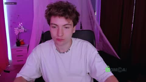 Jacob online show from April 18, 8:51 am