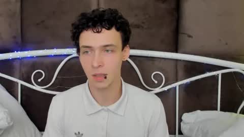 Jacob online show from June 16, 2:52 pm