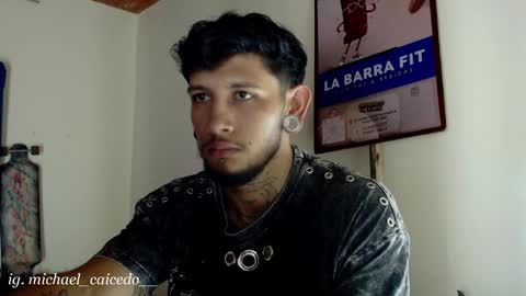 Michael Caicedo online show from April 2, 7:44 pm