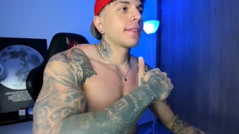 jacobb116 online show from February 1, 1:15 am