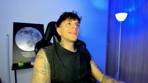 jacobb116 online show from February 10, 1:10 am