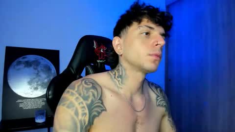 jacobb116 online show from February 23, 1:03 am