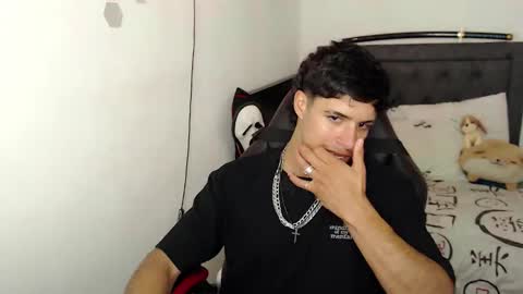 Jacobbakerr online show from April 14, 4:29 am