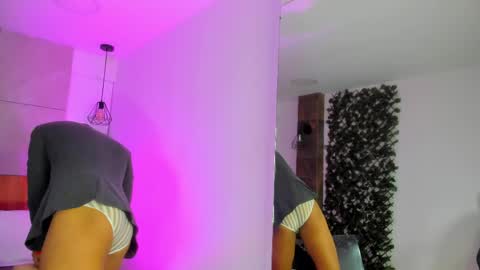 jacobdraven online show from April 8, 3:06 am