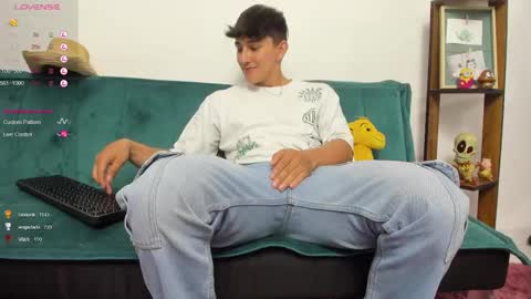 jacobo online show from March 4, 6:29 pm