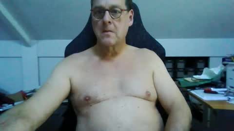 FineAndSimple online show from March 2, 2:24 pm