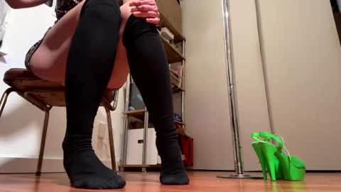 Snapshot of jada_lovelace chatting on January 18, 12:24 am JL online show from January 18, 12:24 am