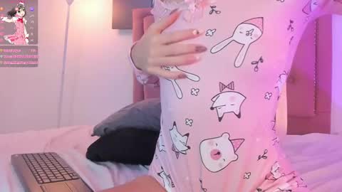 Jade  online show from February 6, 12:11 am