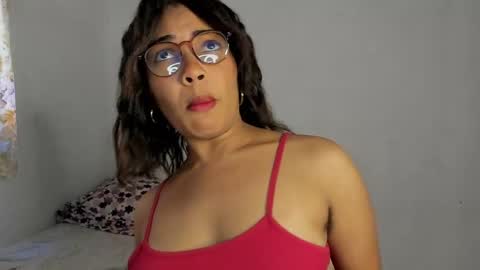 Snapshot of jade_dorthini chatting on January 25, 8:53 pm Jadeleidy Dorthini online show from January 25, 8:53 pm