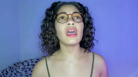 Snapshot of jade_dorthini chatting on February 23, 4:28 am Jadeleidy Dorthini online show from February 23, 4:28 am