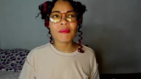 Snapshot of jade_dorthini chatting on March 8, 12:22 am Jadeleidy Dorthini online show from March 8, 12:22 am