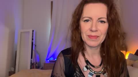 Snapshot of jade_slade chatting on May 27, 4:31 am Jade Slade online show from May 27, 4:31 am