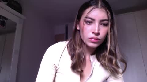 Snapshot of jade_ws chatting on May 28, 8:39 pm Jade online show from May 28, 8:39 pm