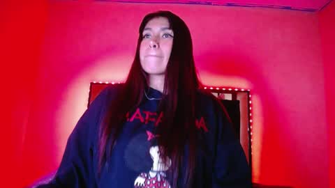 Snapshot of jademadisson chatting on April 19, 10:23 pm jade online show from April 19, 10:23 pm