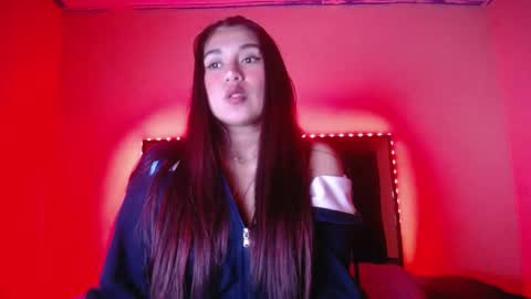Snapshot of jademadisson chatting on May 17, 5:49 am jade online show from May 17, 5:49 am