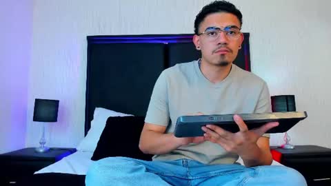 JadenJake online show from July 13, 9:06 pm