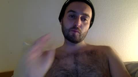 jaguar2792 online show from December 7, 1:14 am