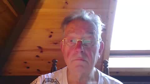 Snapshot of jahanc01 chatting on September 10, 7:41 am Malko online show from September 10, 7:41 am