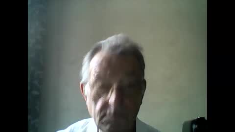Snapshot of jahanc01 chatting on October 4, 5:38 am Malko online show from October 4, 5:38 am