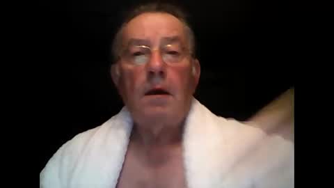 Snapshot of jahanc01 chatting on October 13, 1:49 am Malko online show from October 13, 1:49 am