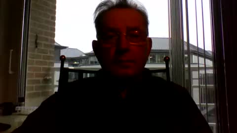 Snapshot of jahanc01 chatting on December 23, 9:07 am Malko online show from December 23, 9:07 am