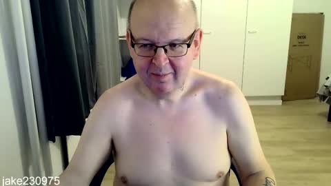 Snapshot of jake230975 chatting on February 6, 8:23 pm Jake2309 online show from February 6, 8:23 pm