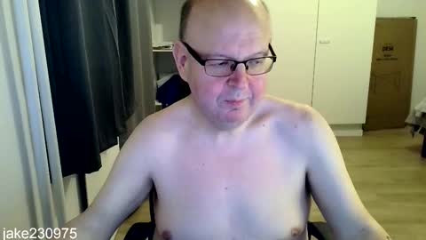 Snapshot of jake230975 chatting on February 7, 6:55 pm Jake2309 online show from February 7, 6:55 pm