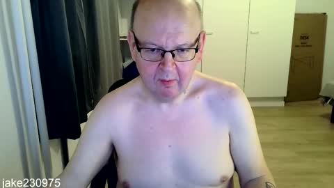 Snapshot of jake230975 chatting on February 8, 7:28 pm Jake2309 online show from February 8, 7:28 pm