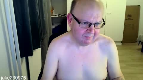 Snapshot of jake230975 chatting on February 20, 7:36 pm Jake2309 online show from February 20, 7:36 pm