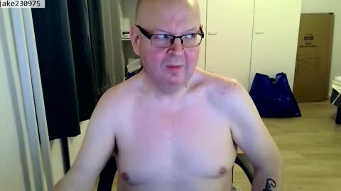 Snapshot of jake230975 chatting on February 24, 7:12 pm Jake2309 online show from February 24, 7:12 pm