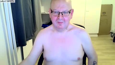 Snapshot of jake230975 chatting on March 3, 7:53 pm Jake2309 online show from March 3, 7:53 pm