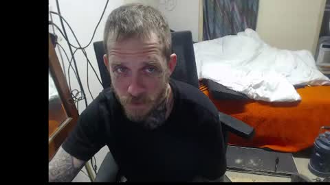 Snapshot of jake265897 chatting on July 18, 7:56 am showingitoff online show from July 18, 7:56 am